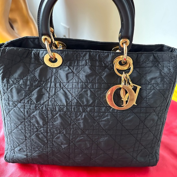 Lady Dior Medium - Picture 4 of 4